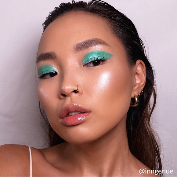 NEW - BH COSMETICS - 6 Color Highlighter Palette - APRÈS IN ASPEN - Picture 15 of 16